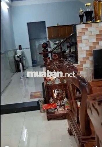 Cho thuê nhà 2 lầu 4 phòng ngủ full nội thất ngã ba ông xã