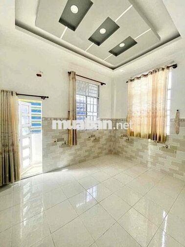 Nhà 3 tầng, 4 phòng ngủ đường Võ Trường Toản