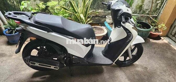 kẹt tiền cần cần bán sh150. sx2016 lên full ý