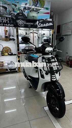Vespa Sprint Model 2024 Bảo hành hãng 3 năm