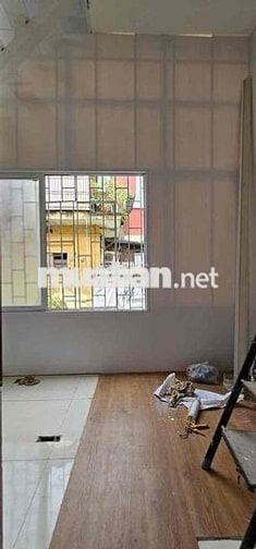 Bán nhà tập thể phố Lò Đúc nhà đẹp 2 thoáng ở ngay 70m tầng 3 giá nhỉn