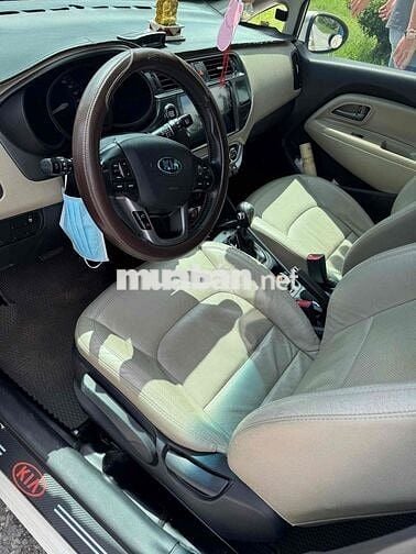 Kia Rio 2014 1.4 AT Hatchback Nhập Hàn
