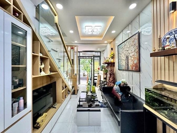 Nhà Lê Tân Quốc ngay khu Nhà Ga T3 | vuông vức 56m2 / giá 1tỷ770, SHr