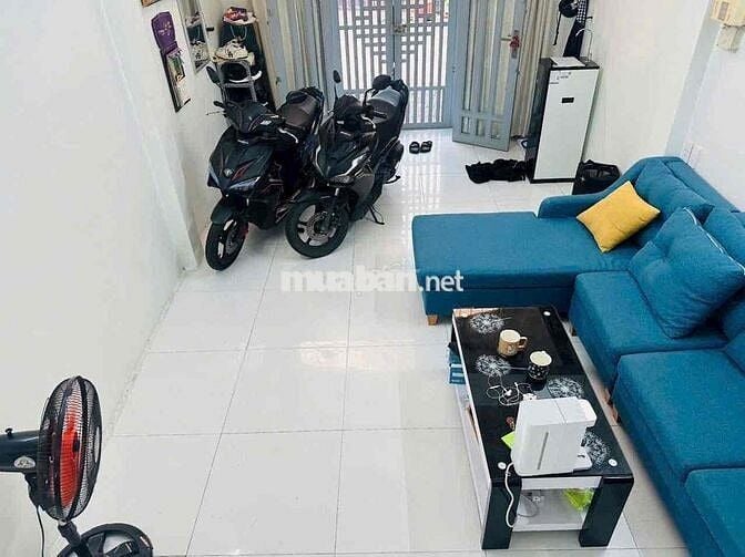 Nhà 2 MT HXH sát MT Liên Tỉnh 5, P.6, Q.8 – giá tốt