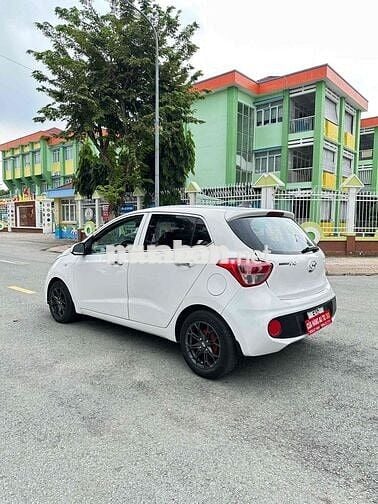 Hyundai Grand i10 2017 1.0 MT -