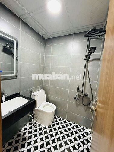 Bán căn hộ tầng đẹp CT4AX2 Bắc Linh Đàm
