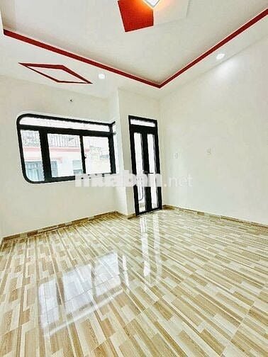 BÁN NHÀ ĐẸP ÂU DƯƠNG LÂN - HẺM XE HƠI - 3 TẦNG 2PN 3WC - NHỈNH 4 TỶ.