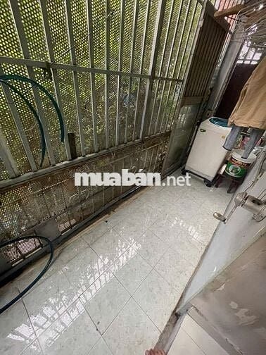 Nhà Q7 cần bán gấp,nhà ở không dính quy hoạch