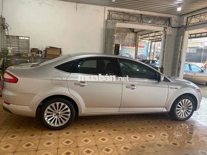 Ford Mondeo 2010 - 80000 km