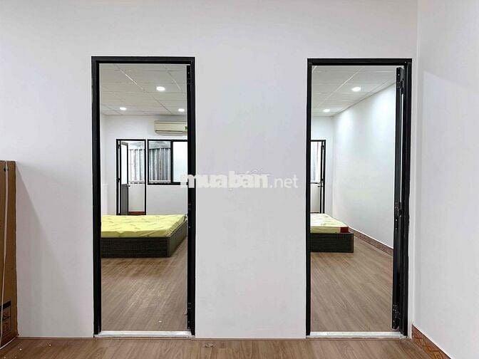CĂN HỘ 2 PHÒNG NGỦ - 1PK - BAN CÔNG, NGAY TÔ HIẾN THÀNH Q10