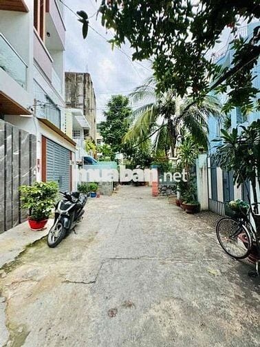 Nhà 5 tầng, 5PN, sát mặt tiền Nguyễn Văn Đậu, hẻm trước nhà 6m.