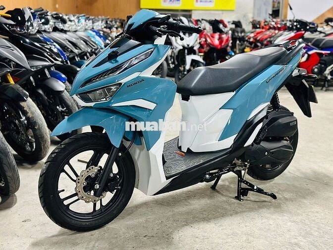 XE MÁYTHANH TÙNG_VARIO 125 XANH TRẮNG LƯỚT -CÓ GÓP