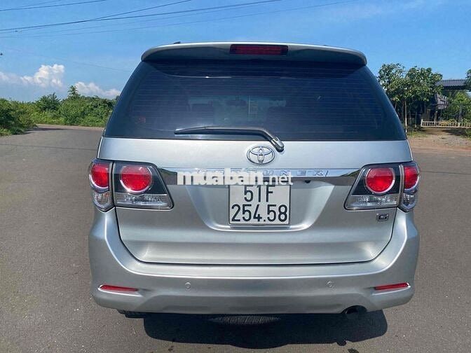 Toyota Fortuner 2015 2.5G 4x2 - 120000 km