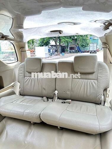 Toyota Fortuner 2010 2.7V 4x4 AT -