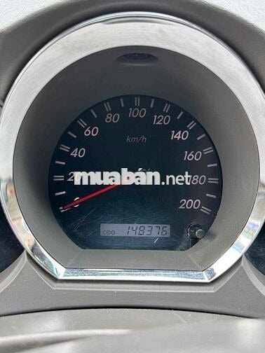Toyota Fortuner 2010 2.7V 4x4 AT -