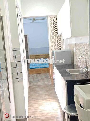 CHDV full nội thất thoáng mát p. Phú Nhuận 4tr5