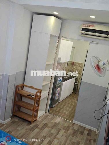 CHDV full nội thất thoáng mát p. Phú Nhuận 4tr5
