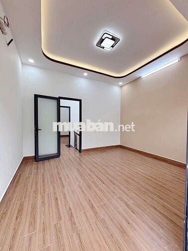 Hxh 1/5m mã lò 4x10m đúc 1 trệt 1 lầu 2pn 2wc giá 4ty SHR