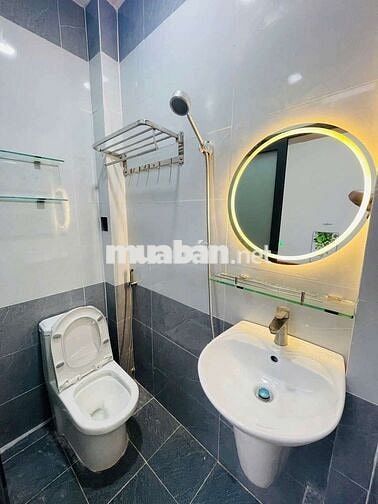 Hxh 1/5m mã lò 4x10m đúc 1 trệt 1 lầu 2pn 2wc giá 4ty SHR