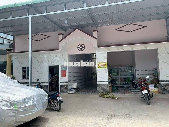 Cần tiền Bán gấp dãy trọ ở KCN Trảng Bàng 320m2 - SHR - giá 1 tỉ 150tr