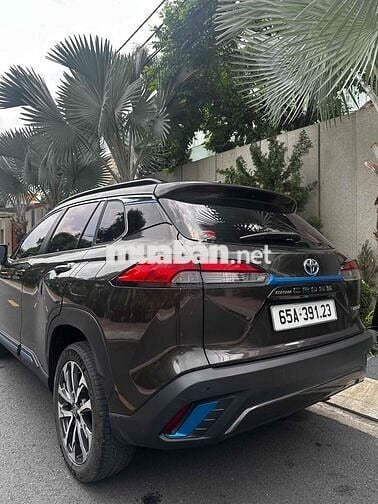Toyota Corolla Cross 2023 1.8HV - 31500 km