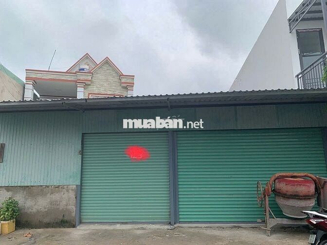 Cho Thuê Kho 200m2 Ngay Mặt Tiền Hẻm 845 Nguyễn Bình, Nhơn Đức.