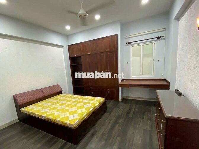 Cho thuê nhà nguyên căn HXH Cửu Long, 132m2, 3PN chỉ 16 triệu/tháng.
