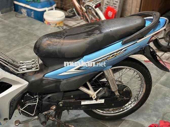 Wave 110 máy rin êm. xe sạch sẽ giấy tờ đầy đủ
