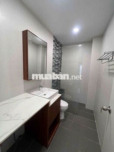Cho thuê nhà nguyên căn HXH Cửu Long, 132m2, 3PN chỉ 16 triệu/tháng.