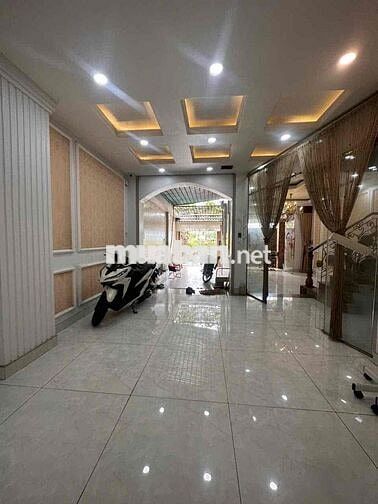 🍀Cho thuê nhà nhiều phòng khu tên lửa. BTân