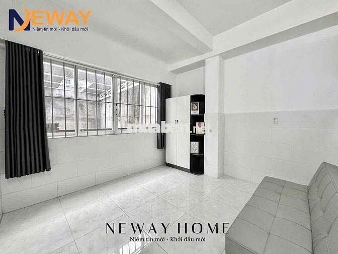TRỐNG LẠI DUPLEX CỬA SỔ TRỜI FULL NỘI THẤT NGAY NGÃ TƯ BỐN XÃ