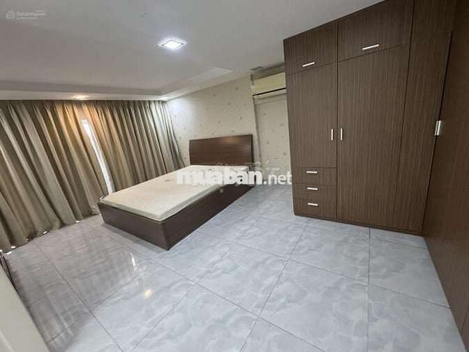 BÁN GẤP CĂN 3PN 2WC -130M2 CHUNG CƯ PHÚ HOÀNG ANH - GIÁ 4TY8