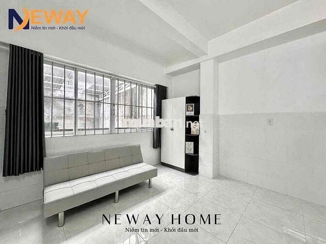 TRỐNG LẠI DUPLEX CỬA SỔ TRỜI FULL NỘI THẤT NGAY NGÃ TƯ BỐN XÃ