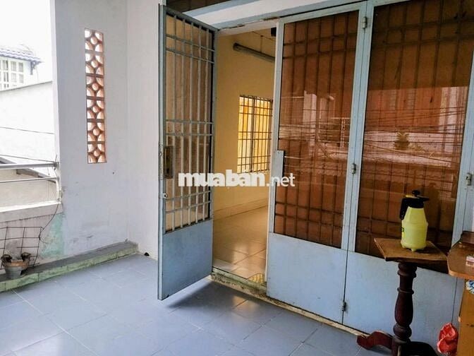 thuê Phòng trọ trên lầu  Quận 12, kế Gò vấp 15m²