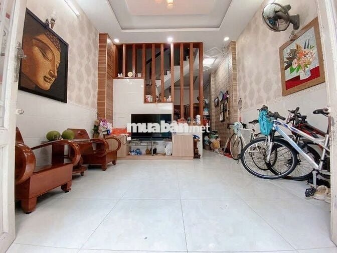 NI SƯ HUỲNH LIÊN-TÂN BÌNH 40M2-4TẦNG MỚI TINH-HẺM XE HƠI 7CHỖ.CHỈ 5T75