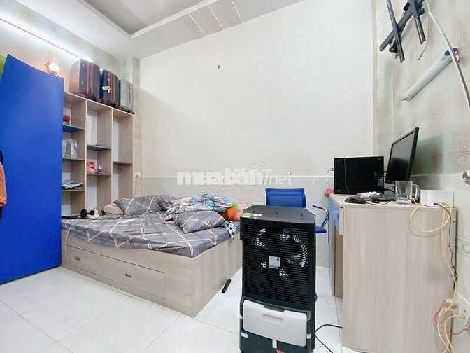 NI SƯ HUỲNH LIÊN-TÂN BÌNH 40M2-4TẦNG MỚI TINH-HẺM XE HƠI 7CHỖ.CHỈ 5T75