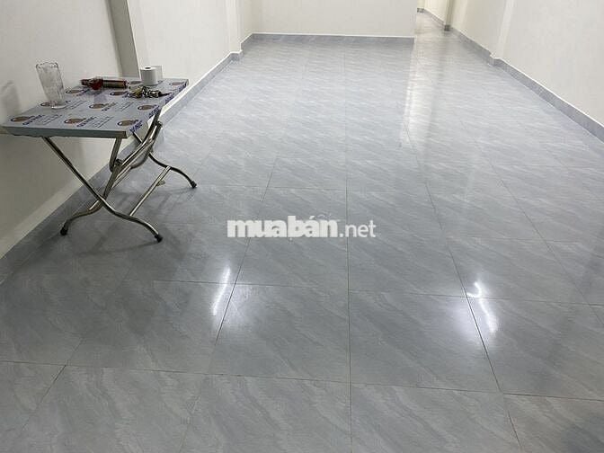 Cho thuê nhà nguyên căn mặt tiền đường lớn trung tâm Tp Đà Lạt