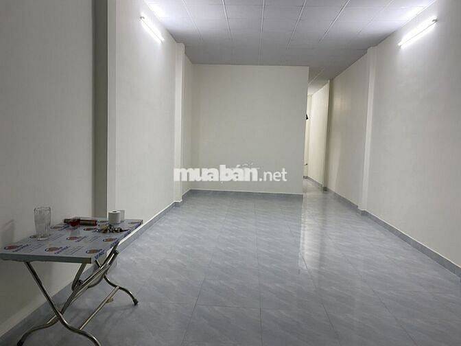 Cho thuê nhà nguyên căn mặt tiền đường lớn trung tâm Tp Đà Lạt