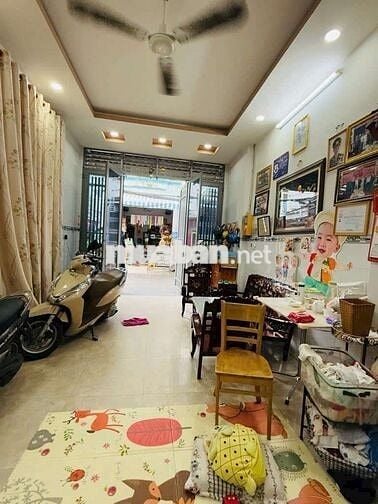 BÁN NHÀ LÔ GÓC – CÔNG VIÊN THUẬN KIỀU PHAN VĂN HỚN, TÂN THỚI NHẤT, Q12