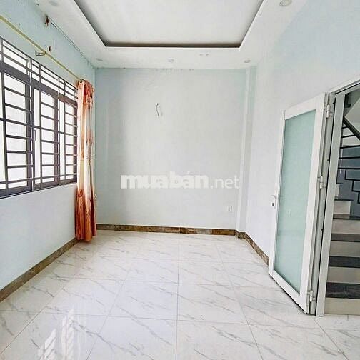 BÁN NHÀ 3 TẦNG Ở GẦN CHỢ CẦU ĐỒNG - NGÃ TƯ GA Q12. GIÁ : 4,78 TỈ
