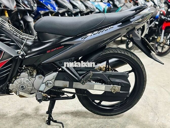 XE MÁYTHANH TÙNG_EXCITER 135 XÁM GHI CÔN TAY 2016