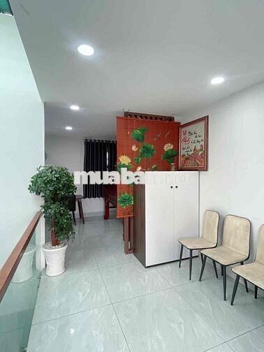 NHÀ 3 LẦU,  (5x18.5), PHÒNG NGỦ TRỆT, HOÀN CÔNG, HẺM 6M, CHỈ 3 ĐỒNG