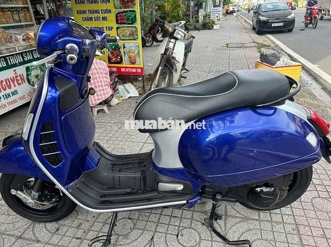 Vespa GTS 300 zin