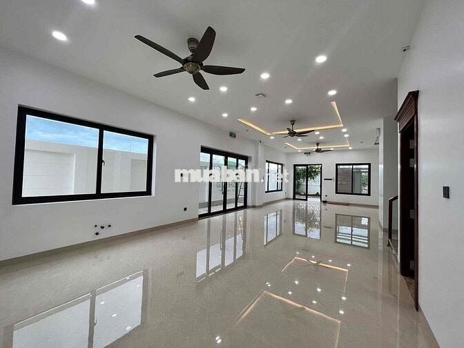 CHO THUÊ NHÀ KINH DOANH SIÊU MỚI VIEW ĐẸP VEN SÔNG KHU MỸ GIA 5 PHÒNG