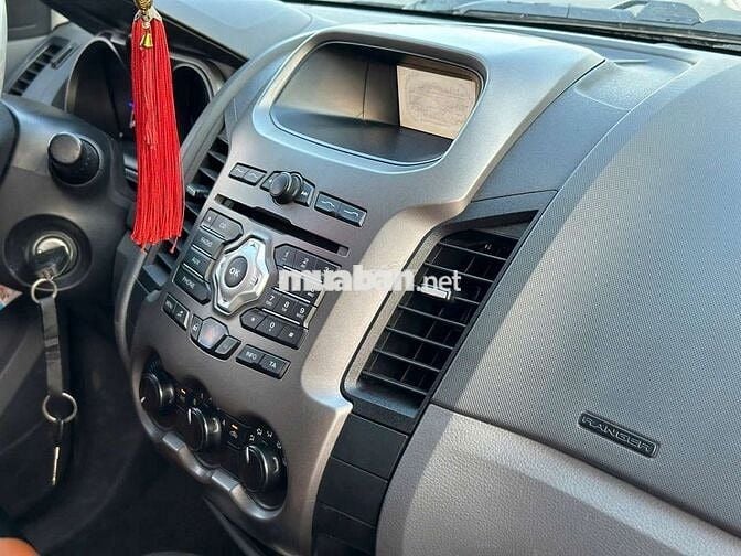 FORD RANGER XLS 2.2MT SX 2015 XE CÁ NHÂN 1 CHỦ