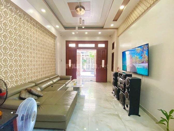 Siêu phẩm, cần chủ nhân mới. HXH giá 7 tỷ 680 TL
