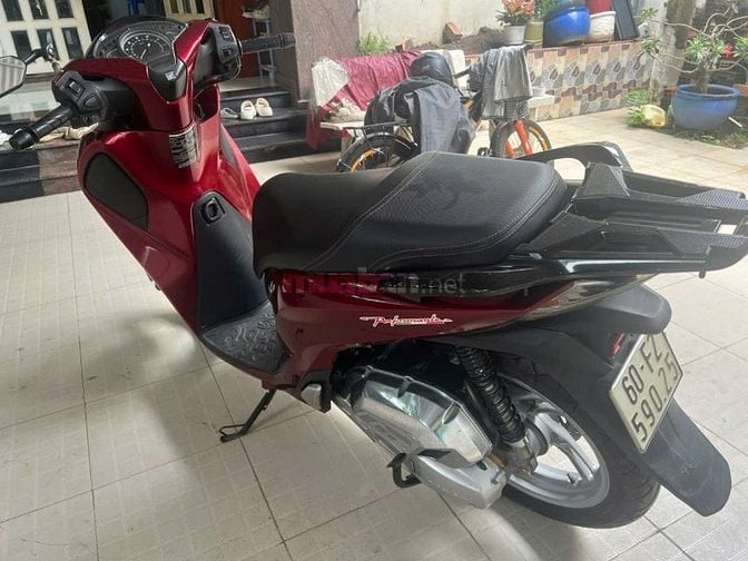 Cần ra đi em SH150 chính chủ, xe còn đẹp 