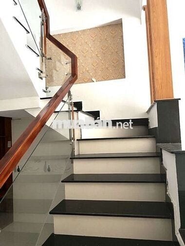 Nhà lầu trệt ở GĐ tại Bình  chuẩn Thuận An Bình Dương