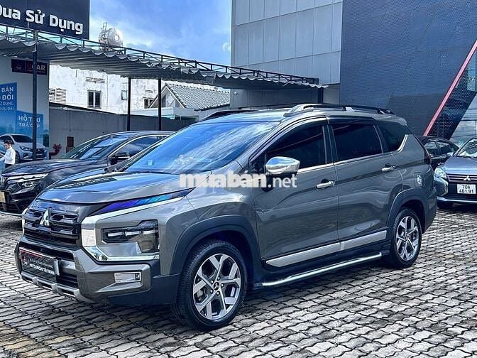 Mitsubishi Xpander Cross 2023  - 37000 km