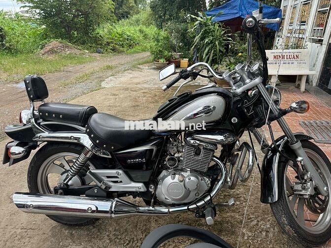 Suzuki GZ-150 xe zin đẹp keng (keo chưa lột) đúng